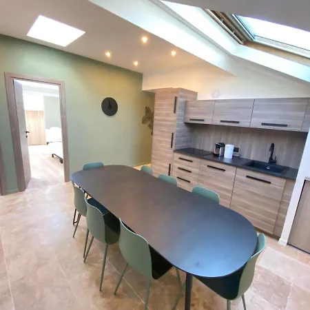 Brand New 4 Bedrooms 4 Bathrooms Heart Of